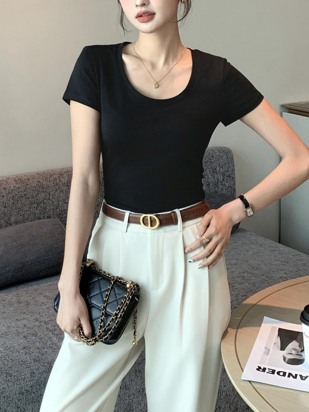 High Quality Short Sleeve Solid Color Short Sleeved T-Shirt for Women